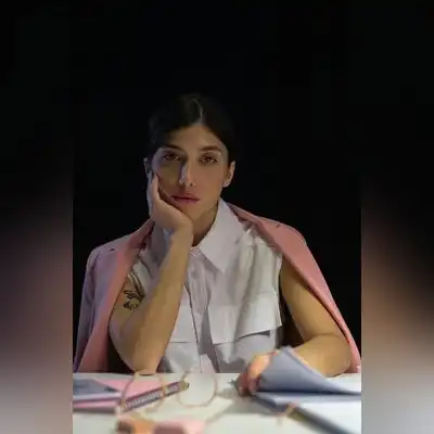 沈成荔